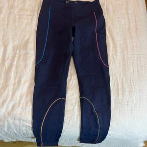 Outdoor Voices 7/8 FrostKnit Leggings - Size Medium